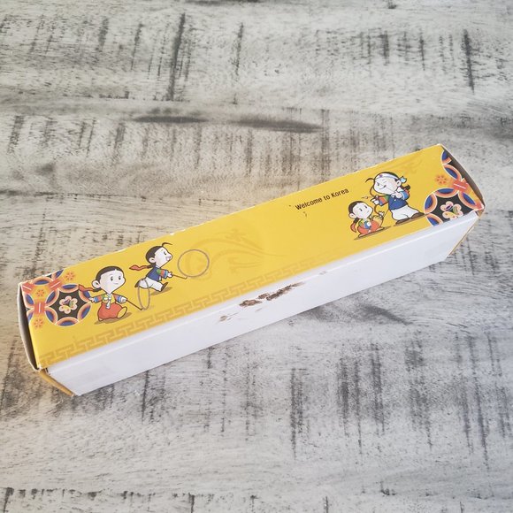 Welcome To Korea by Yung-boh Ceramic Sake Tea Cups - Picture 10 of 11